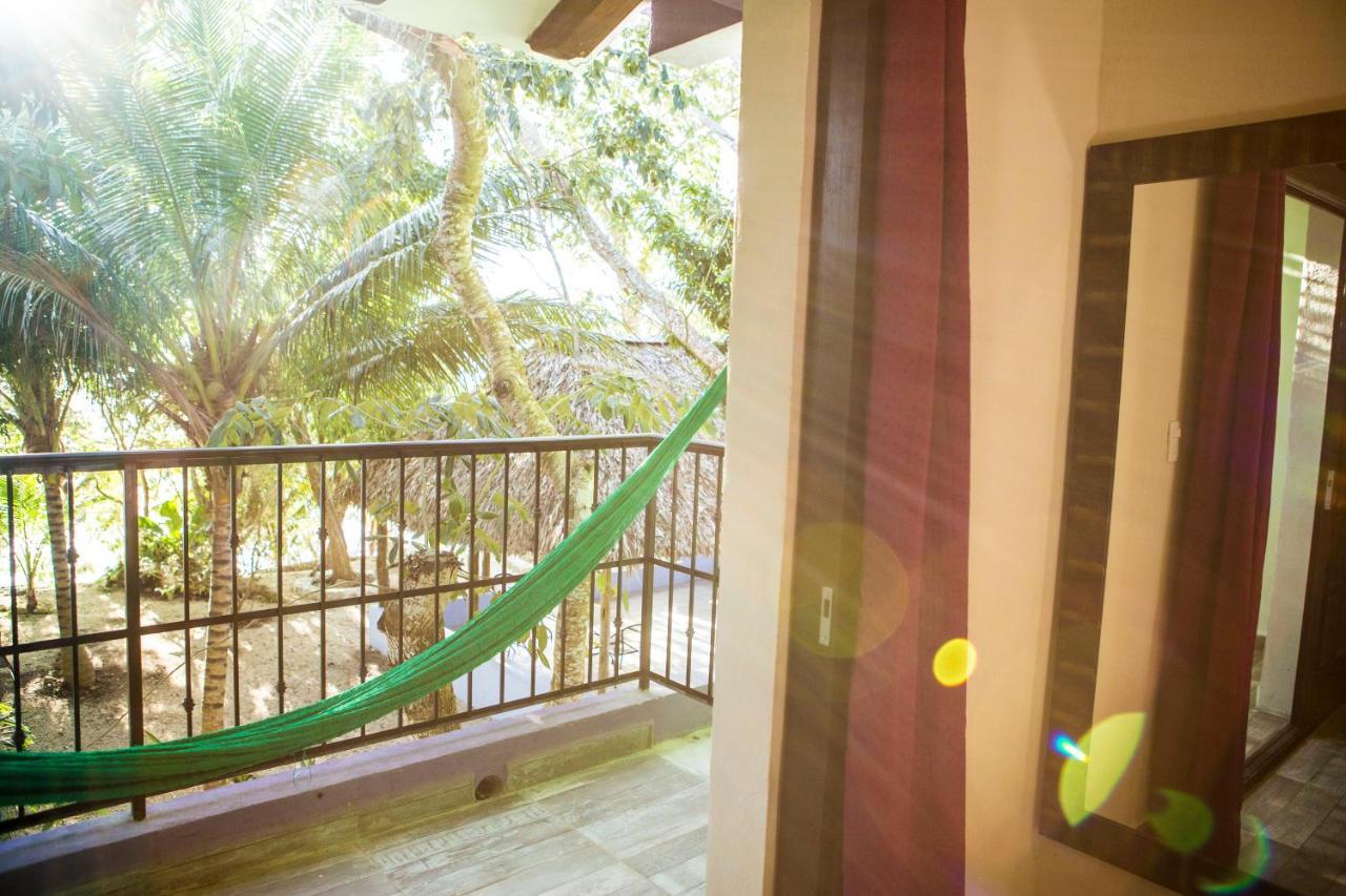 El Roble Nature Hotel & Lagoon Bacalar Room photo